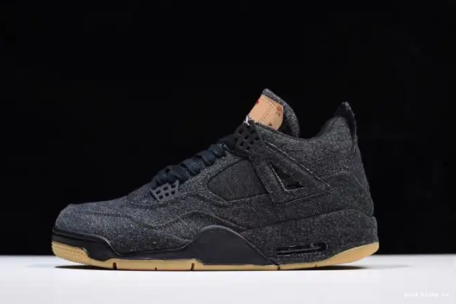 4 Levi's Jordan 'black' Air x AO2571-001 0613
